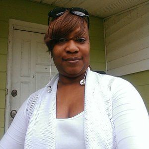 Meet your Posher, Aundreta