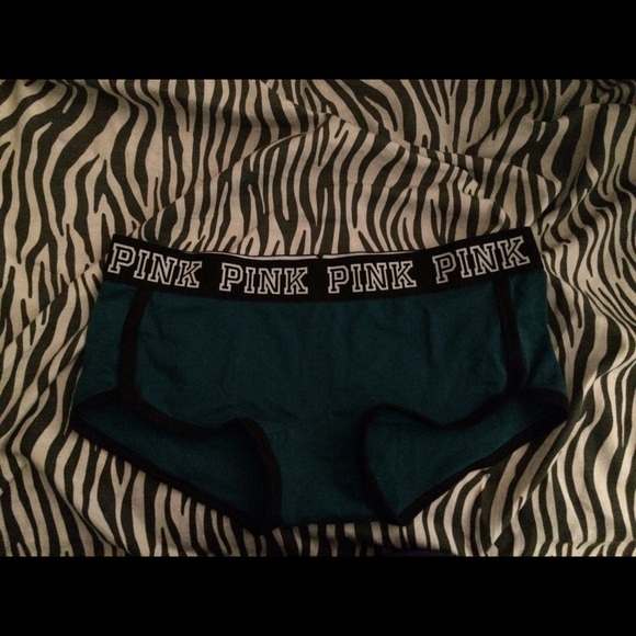 💙VS PINK Boyshorts💙