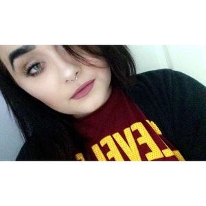 Meet your Posher, Sabrina