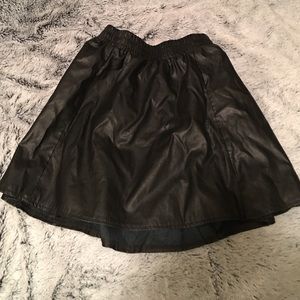 Black mini pleather skirt