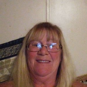 Meet your Posher, Bobbie