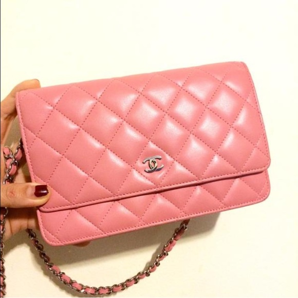 ❌SOLD❌AUTHENTIC CHANEL WOC ROSE LAMBSKIN - Picture 4 of 4