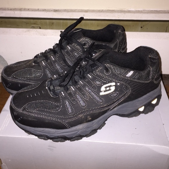 Men's Sketchers w/ Memory Foam