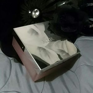 Ralph Lauren Romance Body Creme + Surprise RL gift