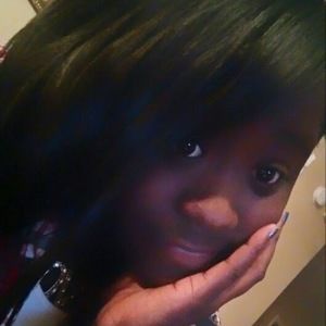 Meet your Posher, Jasmine