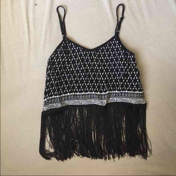 CROP TOPS BUNDLE - Picture 2 of 4