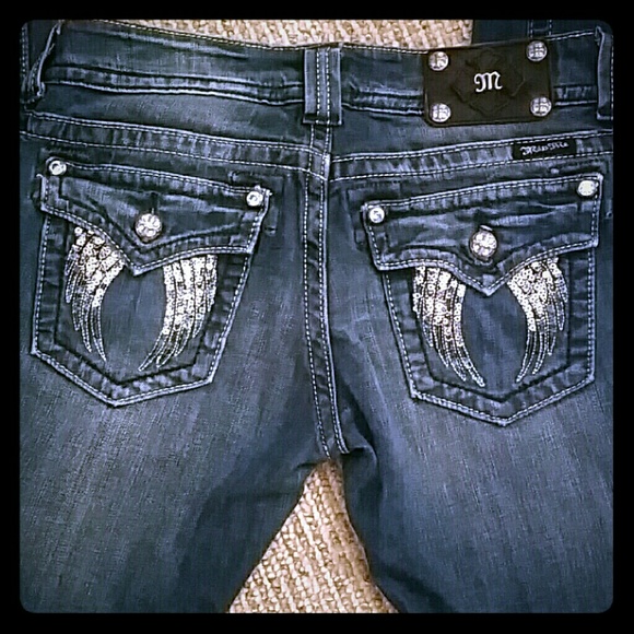 Miss Me Jeans like new! Size 28