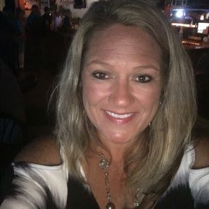 Meet your Posher, Kisha