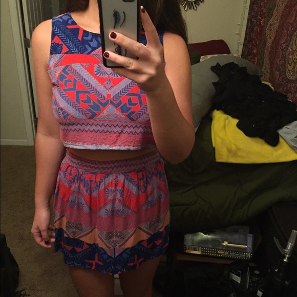 Two piece skirt and crop set