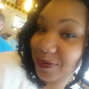 Meet your Posher, Brittnee