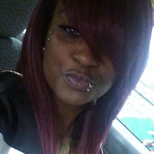 Meet your Posher, Nakeilah