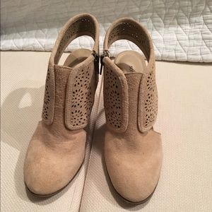 Tan booties - open back - size 8!