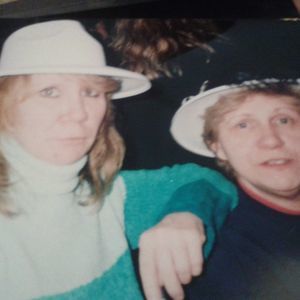 Meet your Posher, Helen