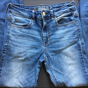 American Eagle high-rise jegging, medium blue