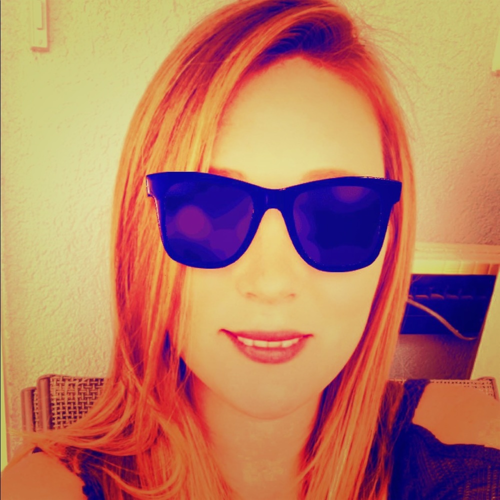 Meet your Posher, Ellen