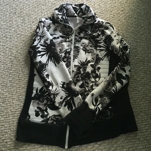 Lulu lemon scuba zip up