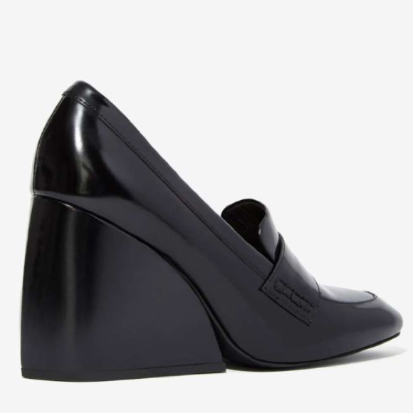 ❗️CLEARANCE❗️💋Host Pick💋 Jeffrey Campbell wedge - Picture 3 of 4