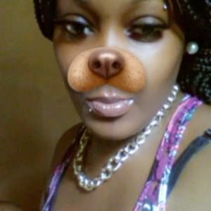 Meet your Posher, Celeste