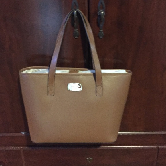 Michael Kors Jet Set tote