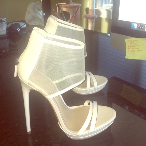 BCBG shoes