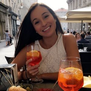 Meet your Posher, Katie