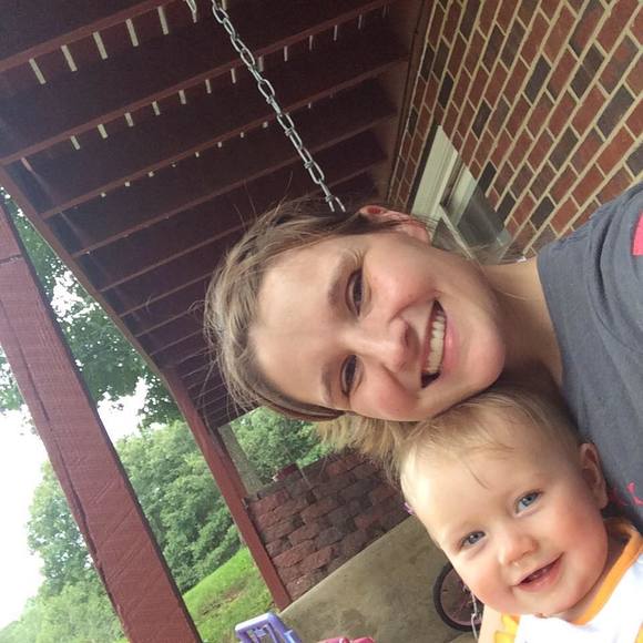 Meet your Posher, Stephanie