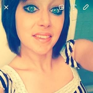 Meet your Posher, Brittney