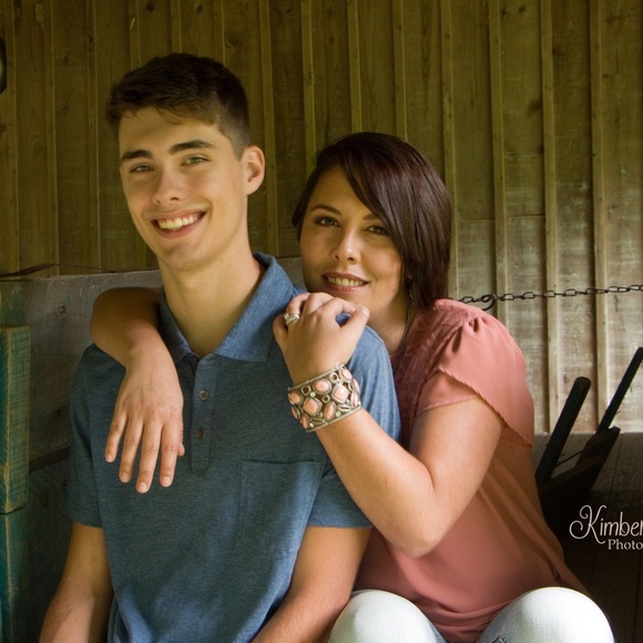 Meet your Posher, Lena