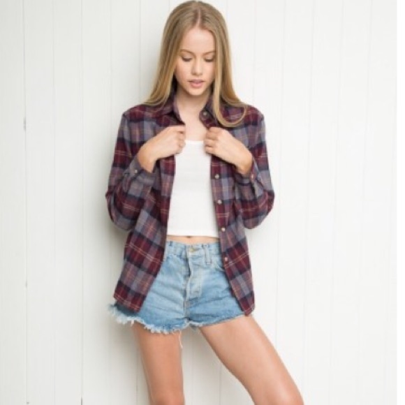 Brandy Melville Tops - Brandy Melville Wylie Flannel Shirt