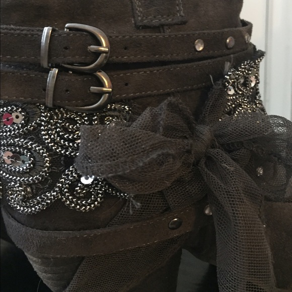 Sold - Picture 2 of 2