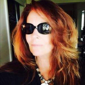 Meet your Posher, Tracy