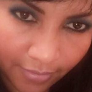 Meet your Posher, Isabel