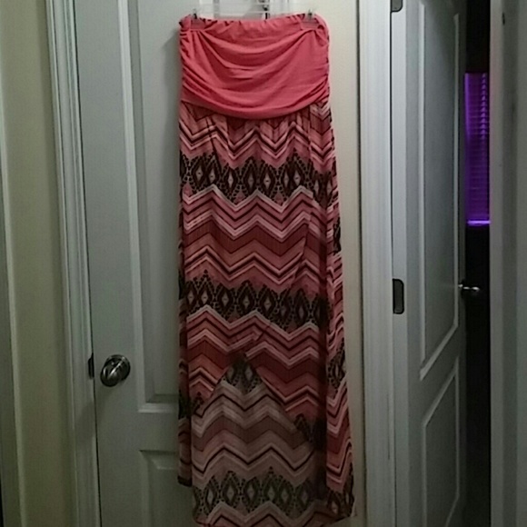 BEAUTIFUL colorful dress shorter in the front.