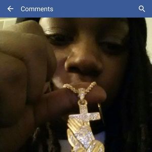 Meet your Posher, Jonisha