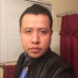 Meet your Posher, Javier