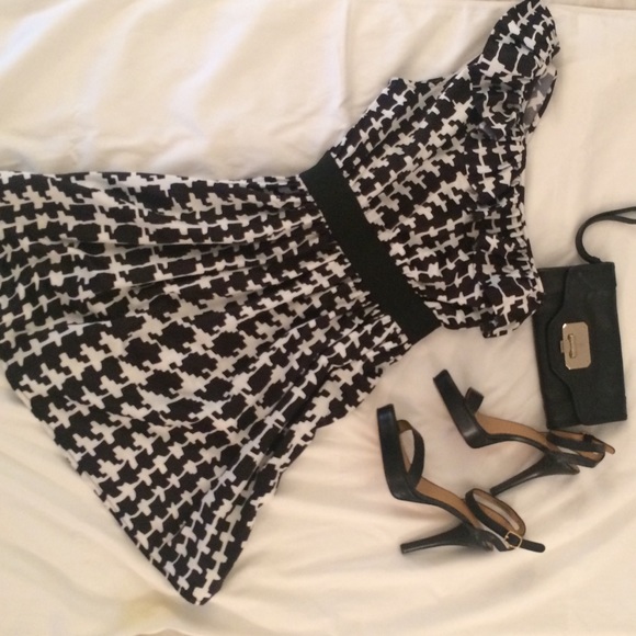One Shoulder Black and White Dress