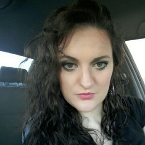 Meet your Posher, Sherry