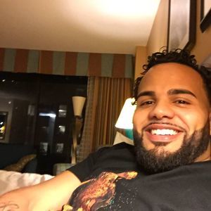 Meet your Posher, Derek