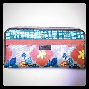 FOSSIL WALLET, Leather, Vintage, Unique Floral!