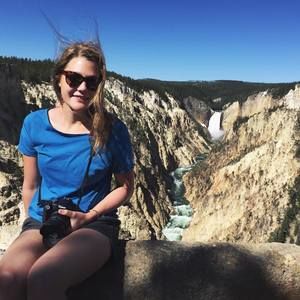 Meet your Posher, Laura