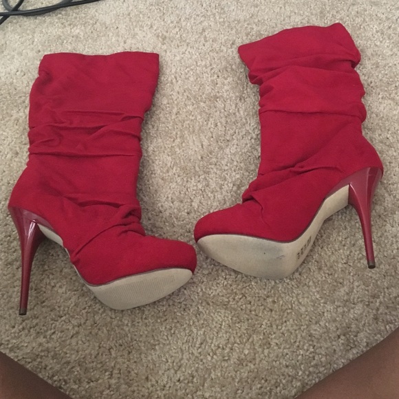 Hot red boots!