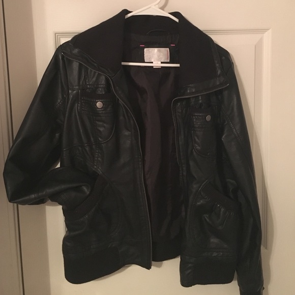 Leather Jacket - black