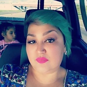 Meet your Posher, Virginia garcia