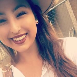 Meet your Posher, Marcela