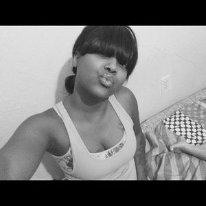 Meet your Posher, Nickole