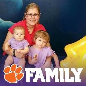 Meet your Posher, Cortney