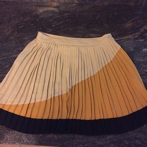 Bar III lined skirt. Never worn.