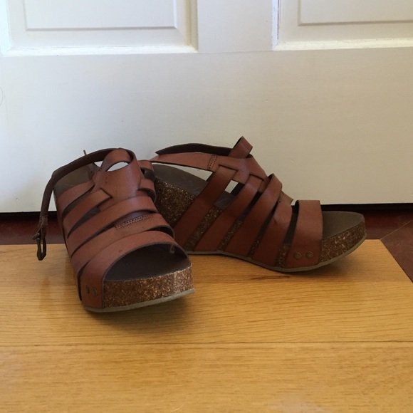 Blowfish wedge heels size 10