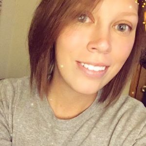 Meet your Posher, Carol