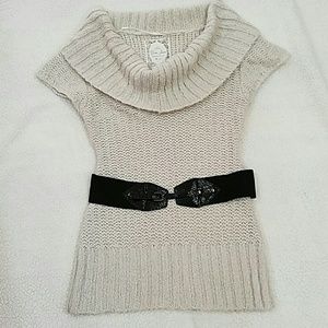 😚Guess Final CLEARANCE😚😑Guess cowl neck sweater